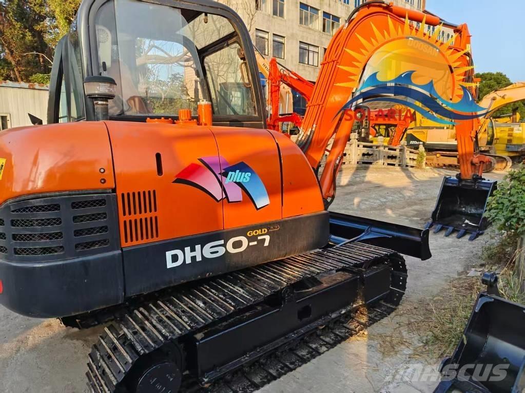 Doosan DH 60-7 Mini excavators < 7t
