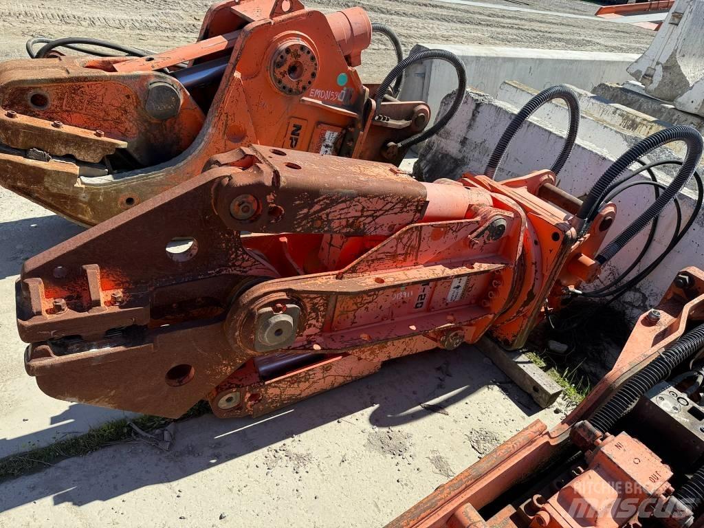 NPK M20G Crushers