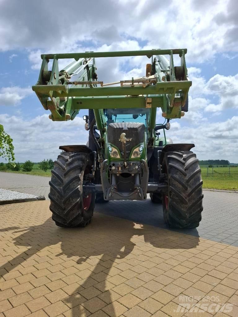 Fendt 724 Profi Plus Tractors