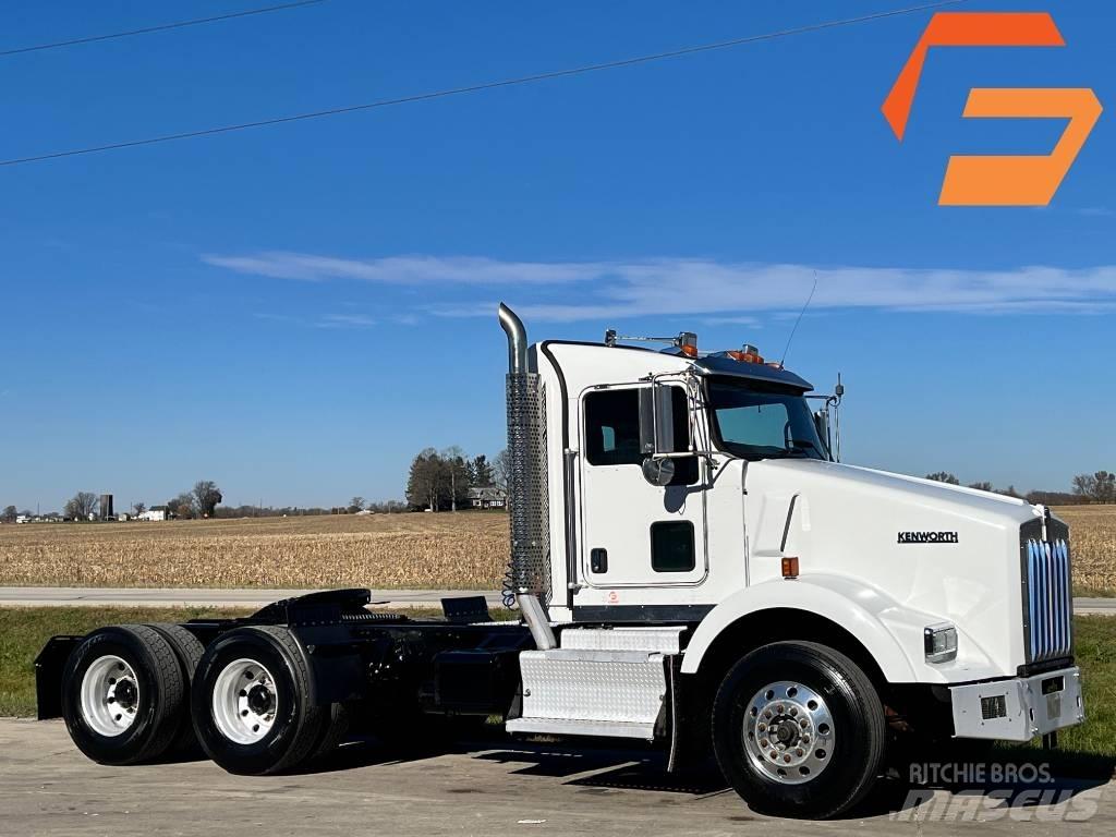 Kenworth T 800 Truck Tractor Units