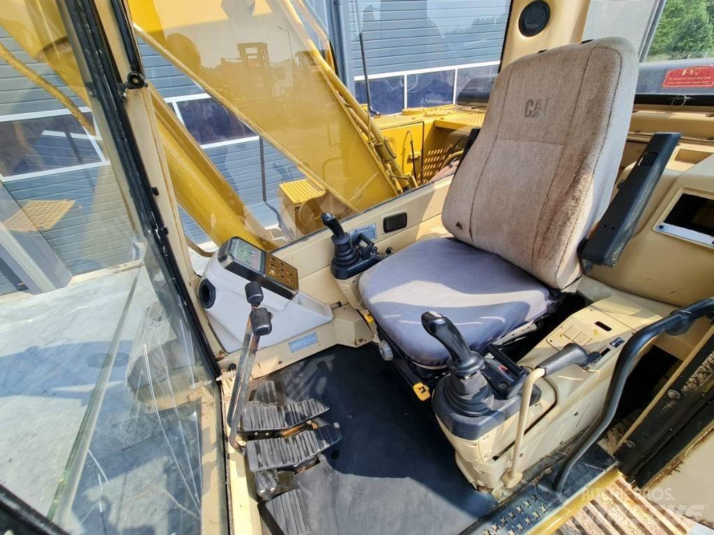 CAT 317 B L Crawler excavators
