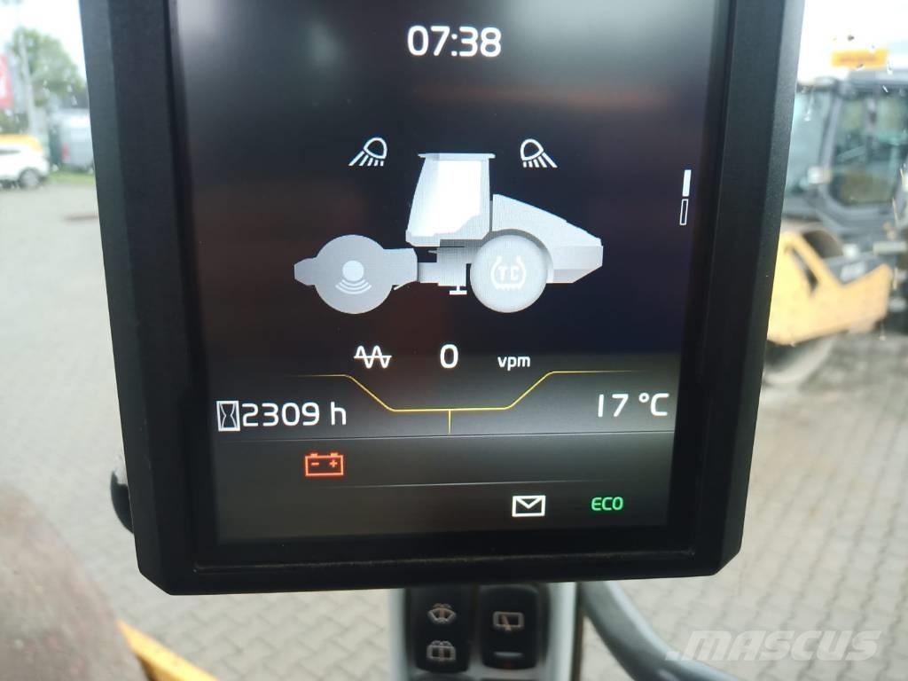 Volvo SD 135 B Single drum rollers