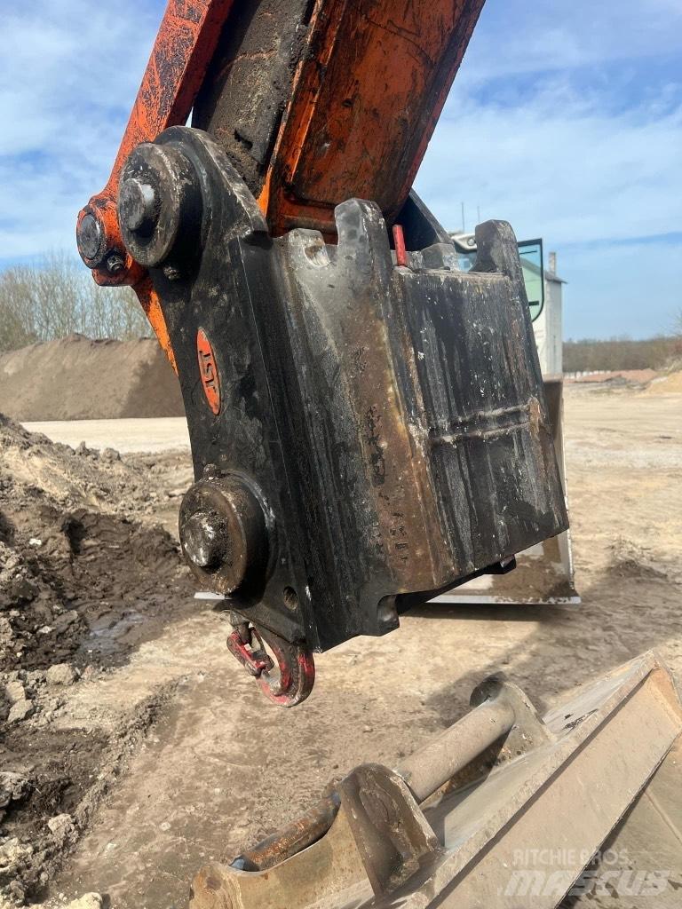 Doosan DX 180 LC-3 Crawler excavators