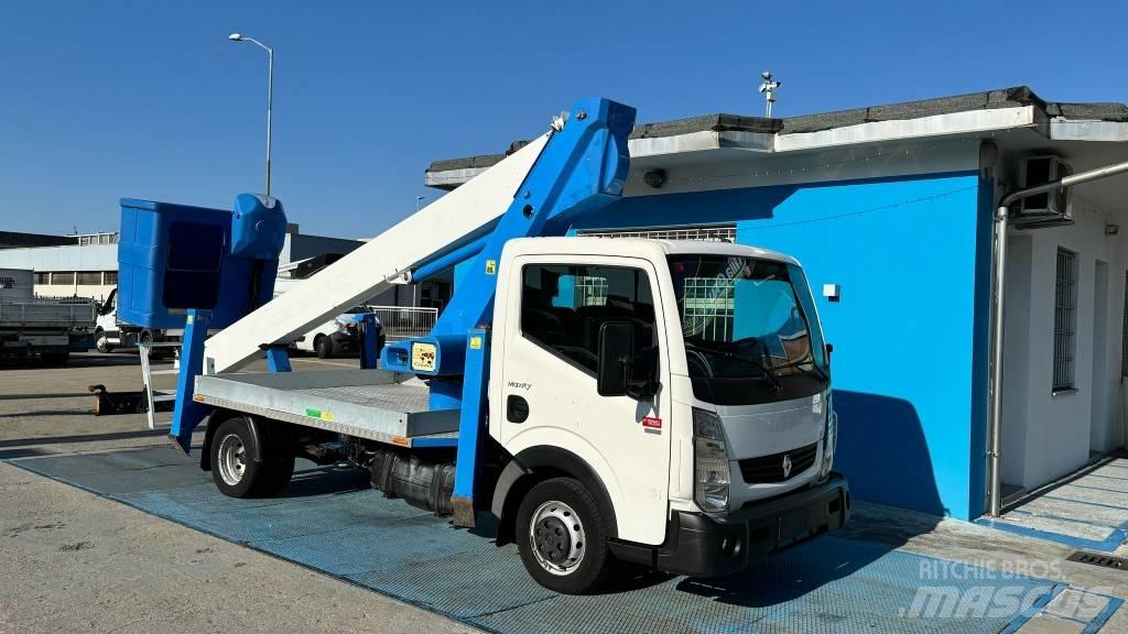 Socage T320 Truck mounted aerial platforms