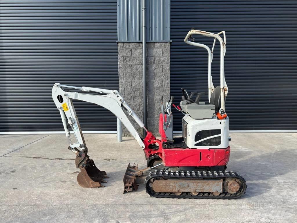 Takeuchi TB 210 R Mini excavators < 7t