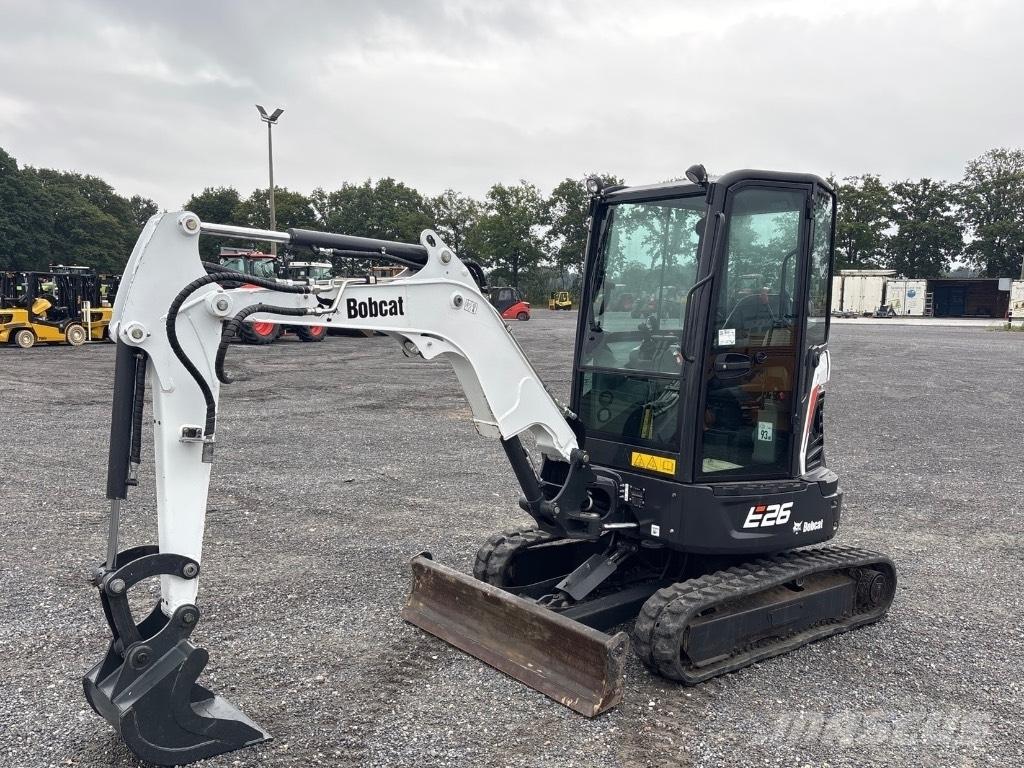 Bobcat E 26 Mini excavators < 7t