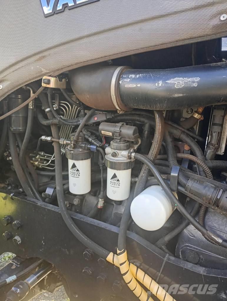 Valtra T190 Hi-tek Tractors