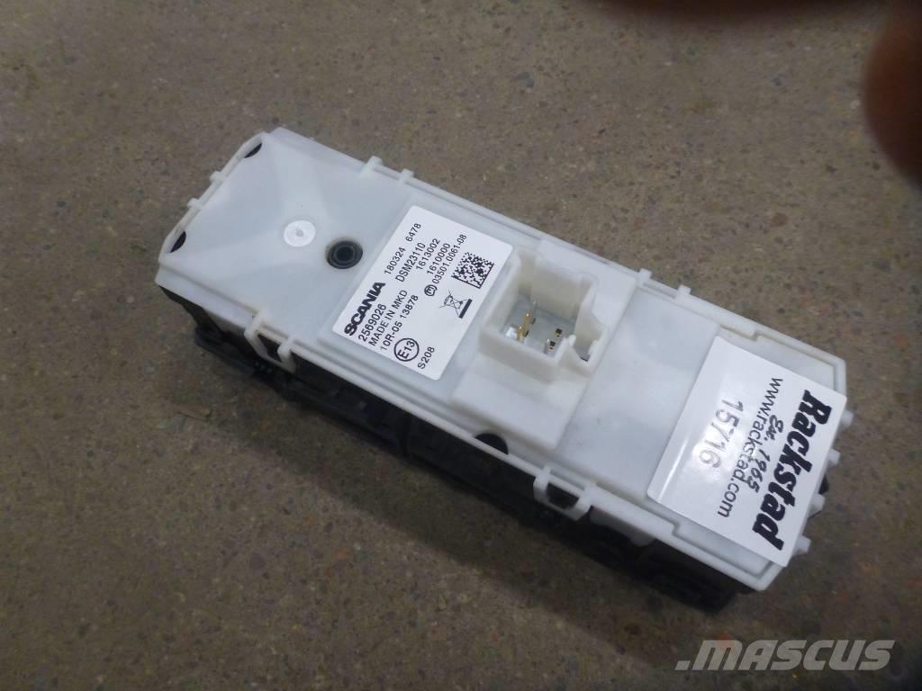 Scania R 650 Electronics