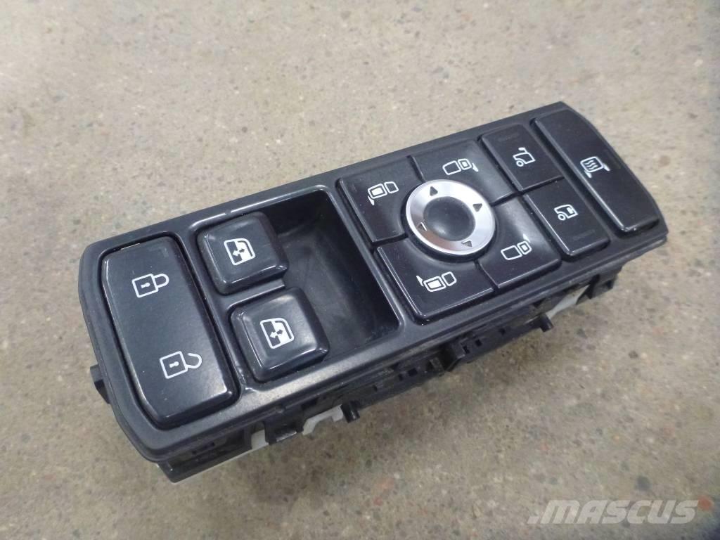 Scania R 650 Electronics