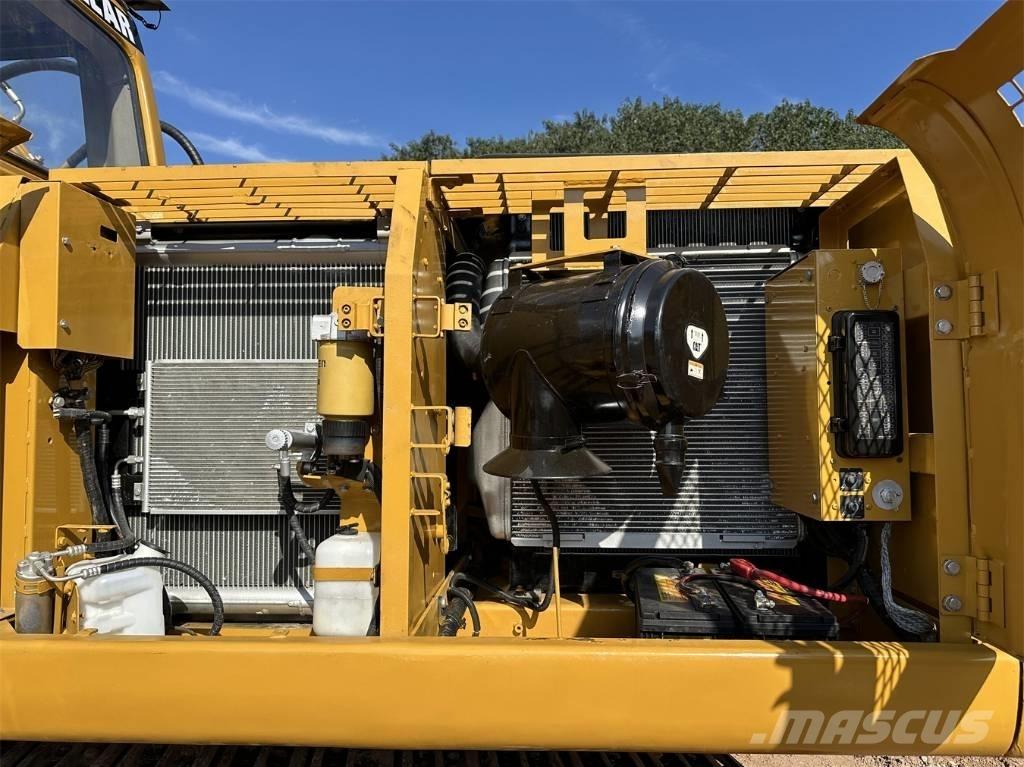 CAT 325 CL Crawler excavators