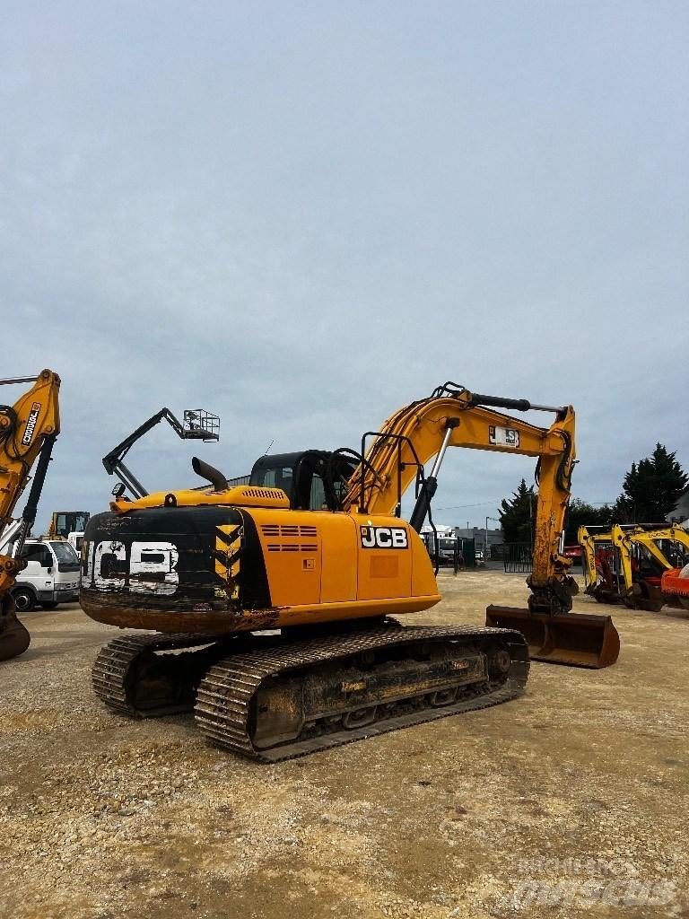 JCB JS 220 N LC Crawler excavators