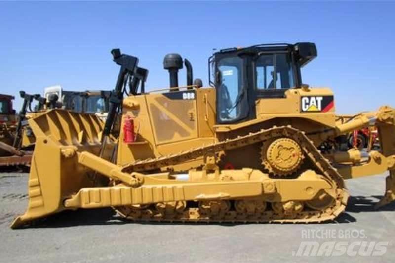 CAT D8R Crawler dozers
