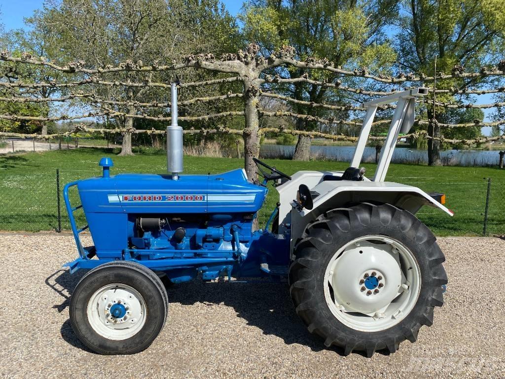 Ford 2000 Tractor Tractors