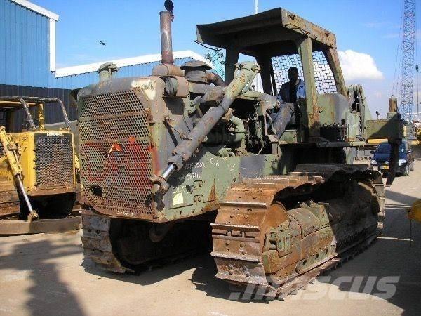CAT D8K Crawler dozers