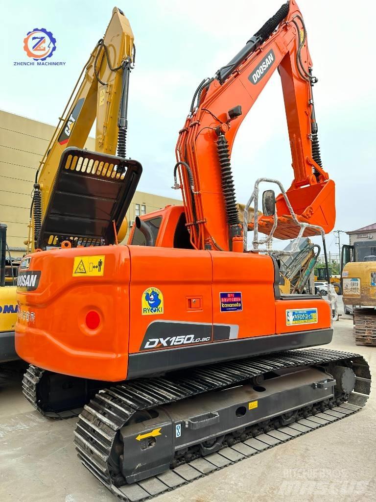 Doosan DX 150 Midi excavators  7t - 12t