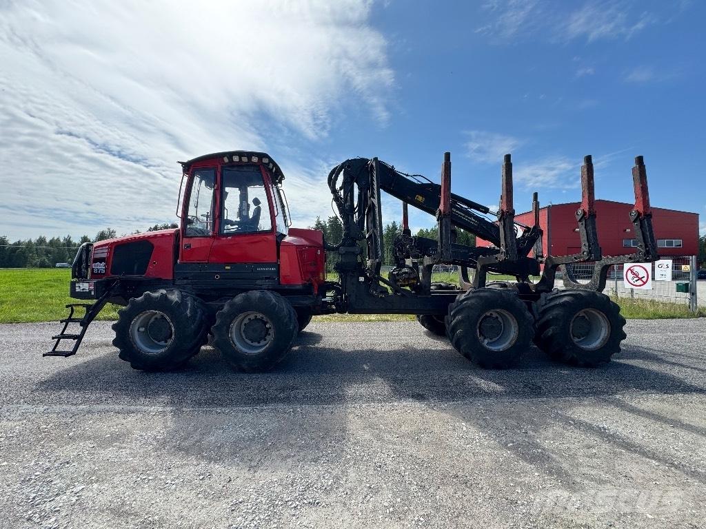 Komatsu 875 Forwarders
