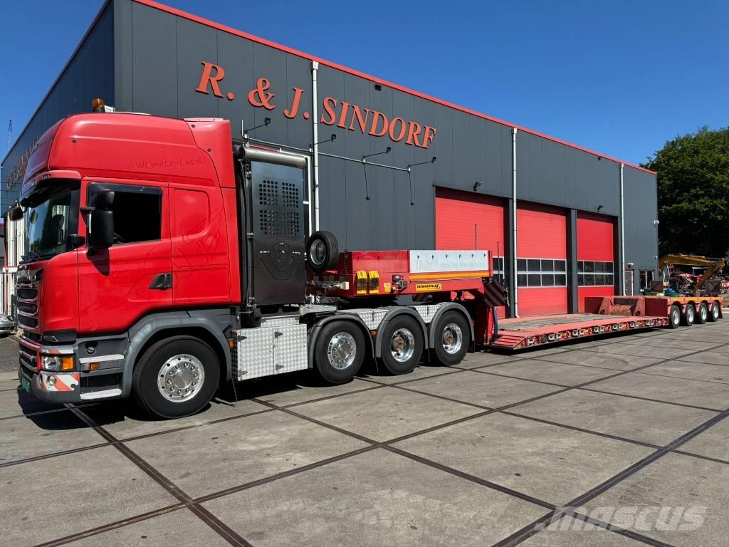 Scania R580 LA 8x4 Truck Tractor Units