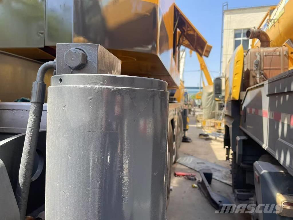 XCMG QY200K Rough terrain cranes