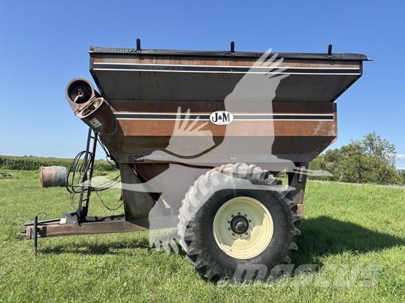 J&M 620-14 Grain / Silage Trailers