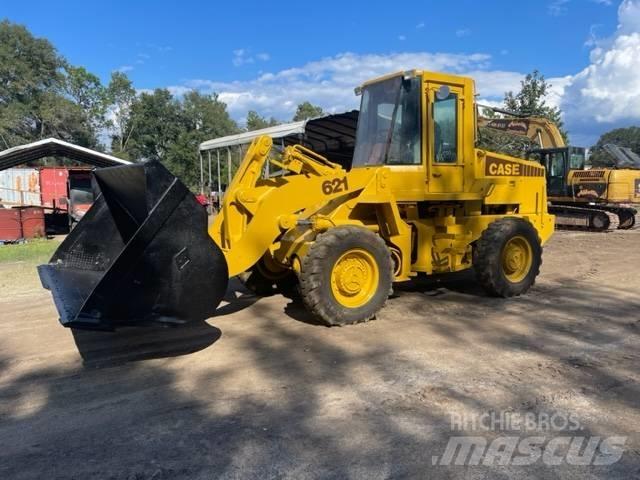 CASE 621 Wheel loaders