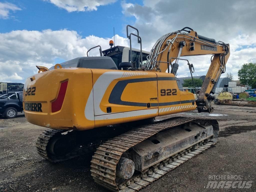 Liebherr R 922 Crawler excavators