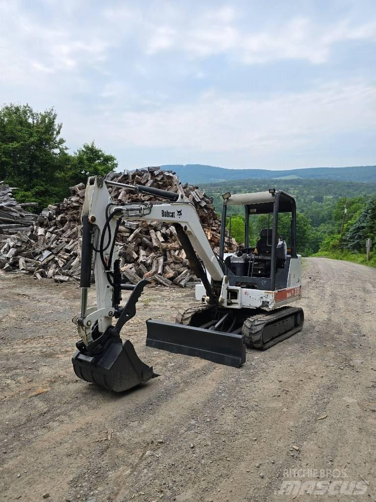 Bobcat X 331 Mini excavators < 7t