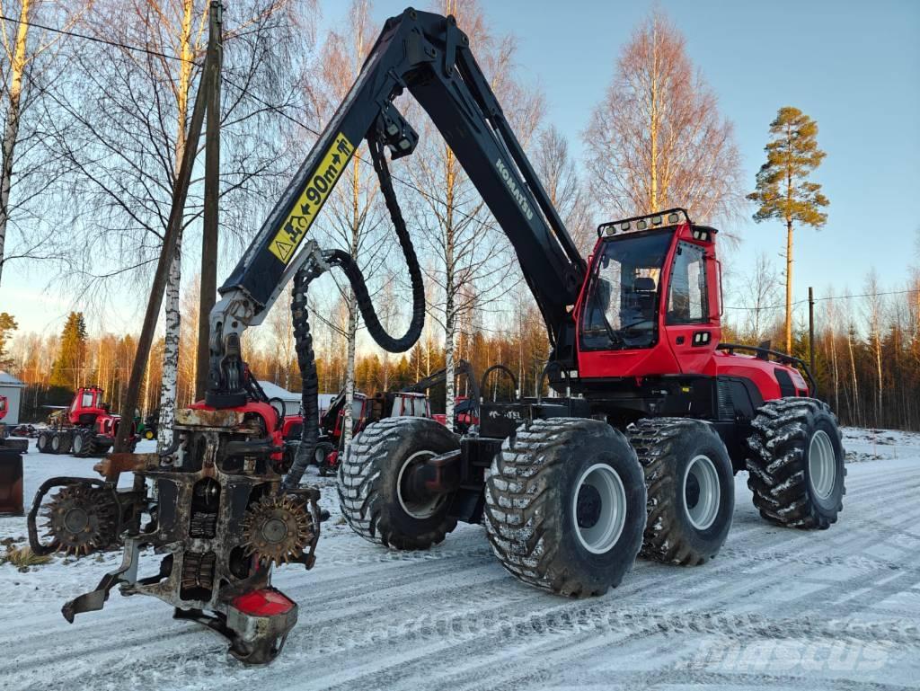 Komatsu 951 Harvesters