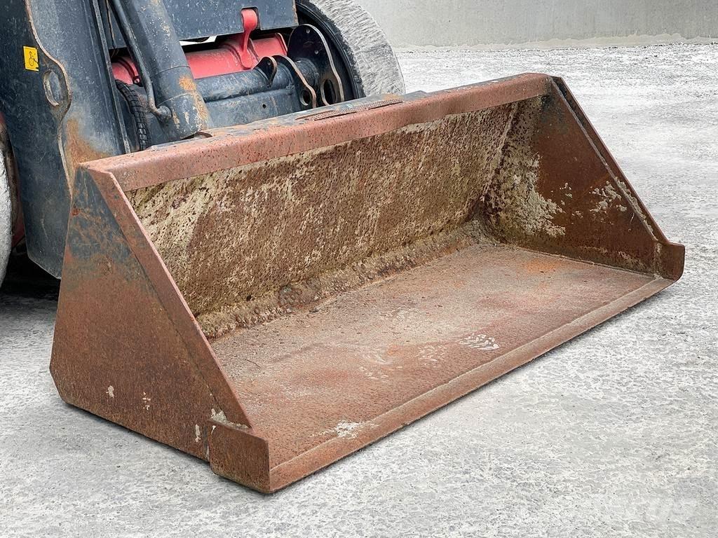 JCB R260 Skidders