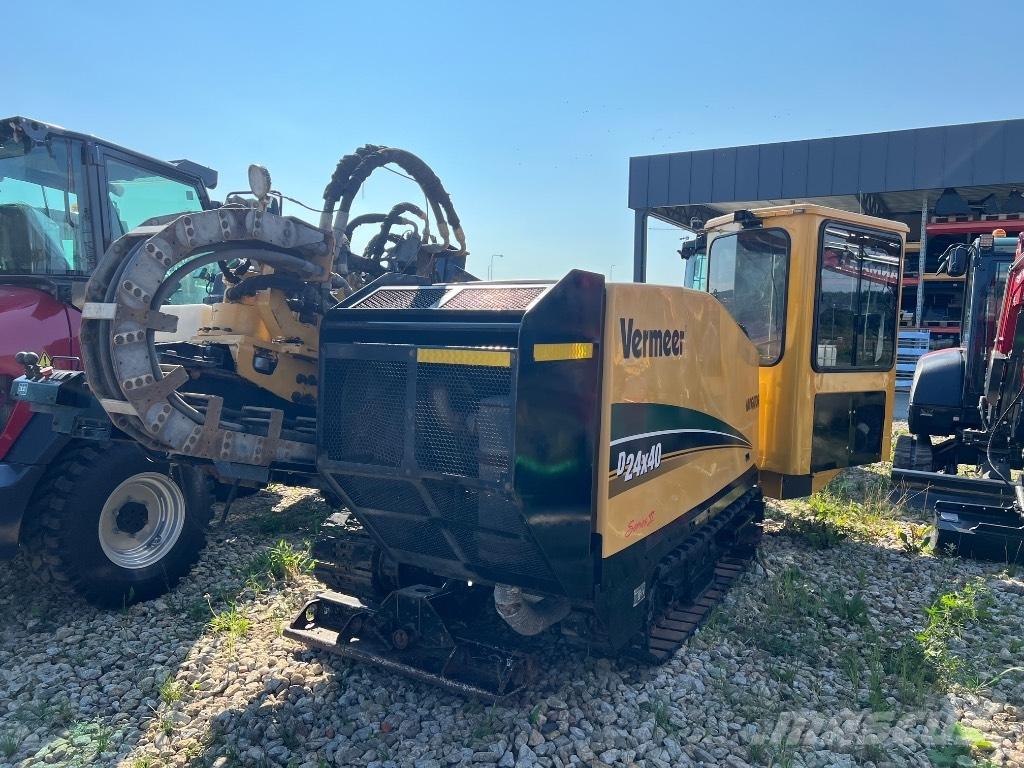 Vermeer D24X40II Horizontal Directional Drilling Equipment