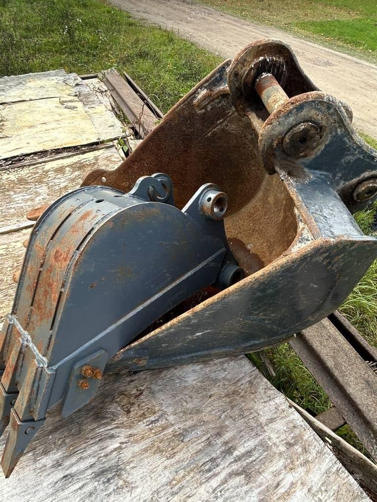 Sunward SWE 90 E Midi excavators  7t - 12t