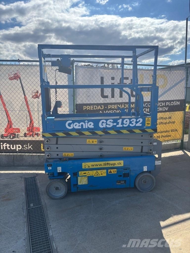 Genie GS 1932 Scissor lifts