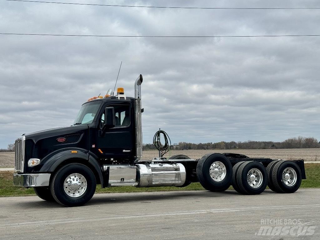 Peterbilt 567 Truck Tractor Units