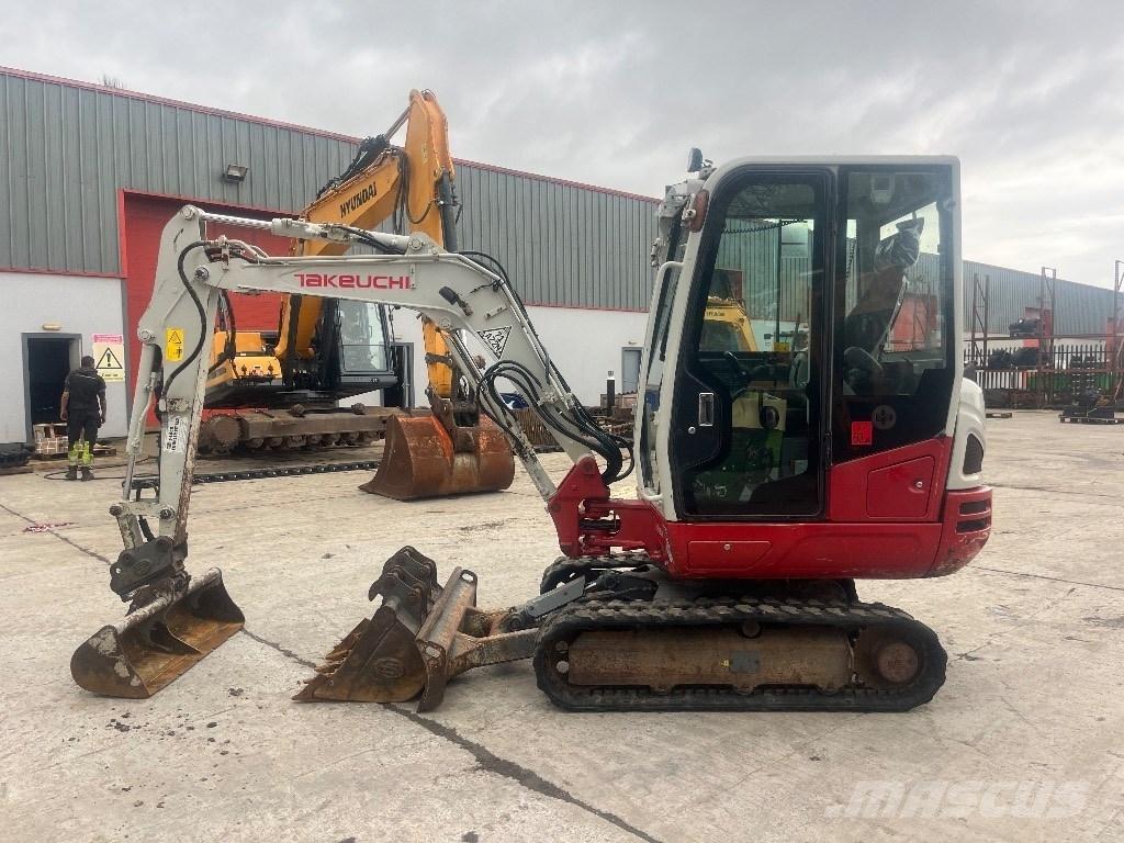 Takeuchi TB 230 Mini excavators < 7t