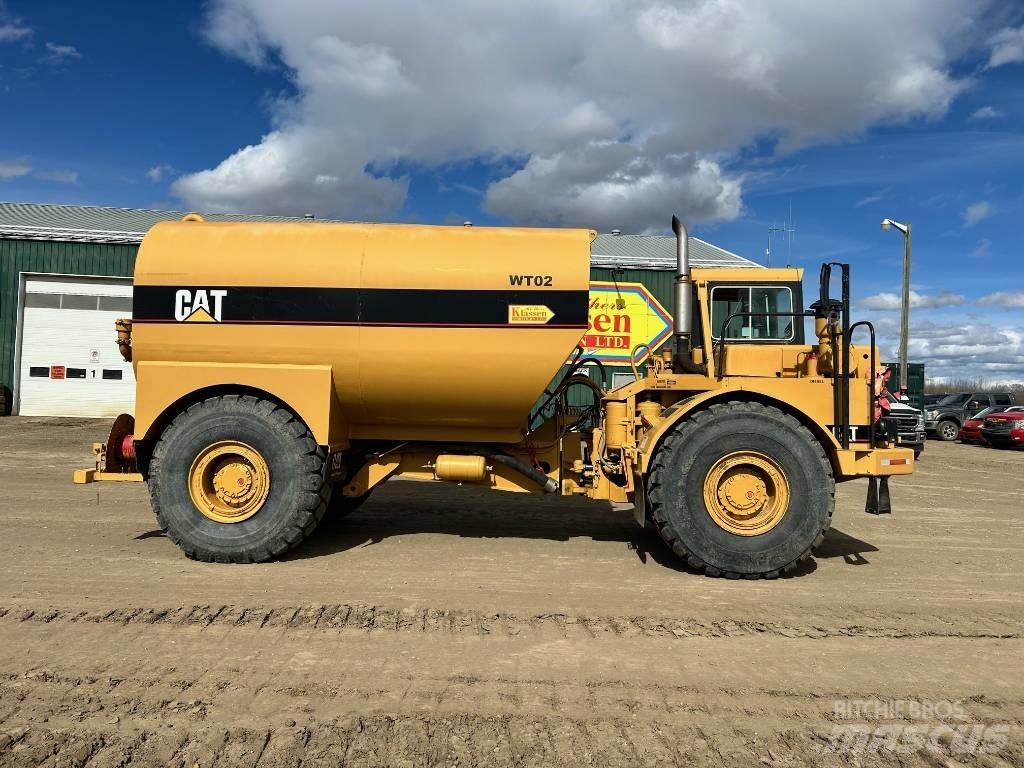 CAT 25D Water tankers