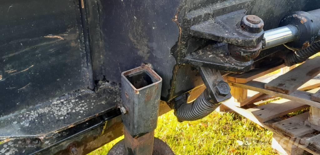 Pome 320 Snow blades and plows