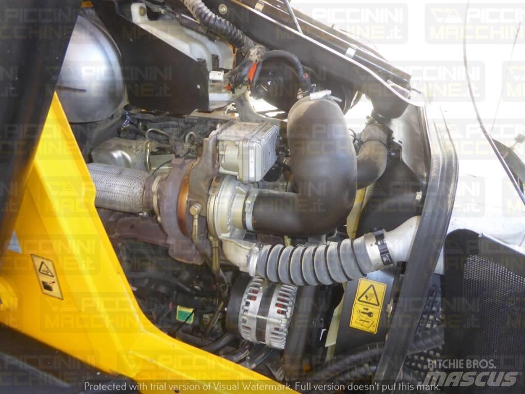 JCB 3CX TLB's