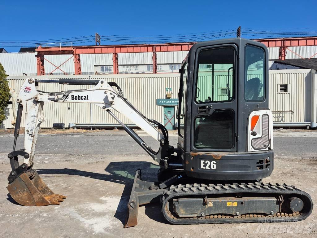 Bobcat E 26 Mini excavators < 7t