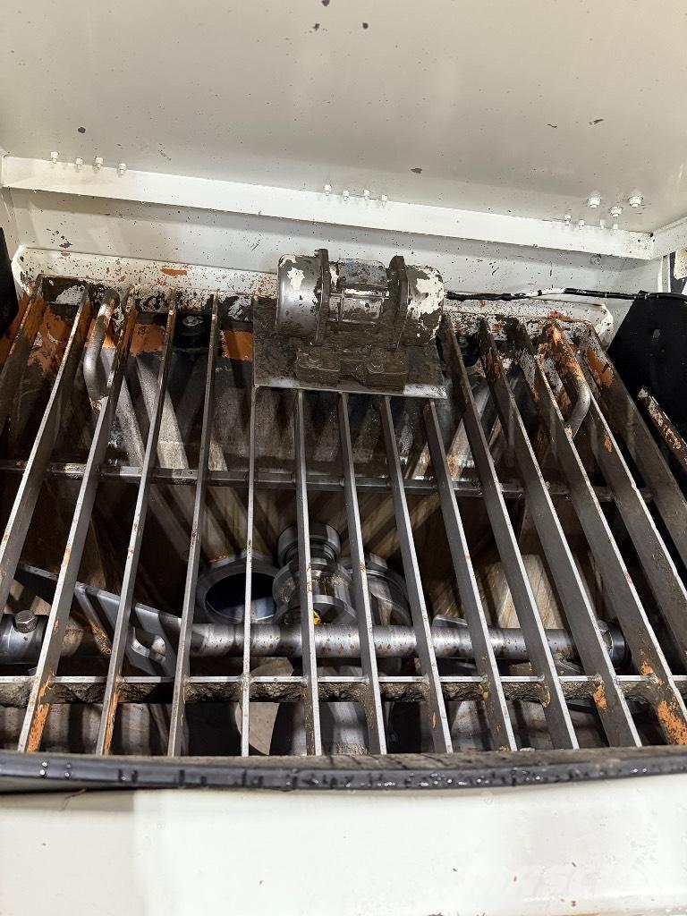 KCP KML 1160 (#1036) Concrete pumps