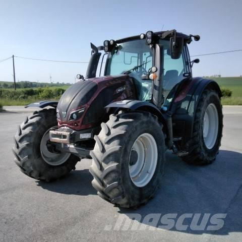 Valtra N 174 Tractors