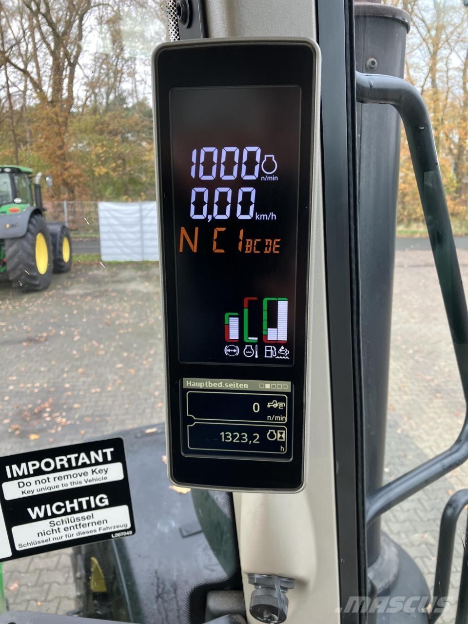 John Deere 6195M Tractors