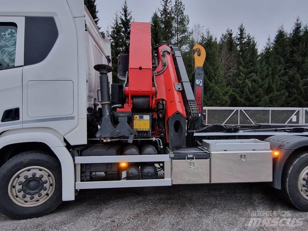 Scania R540 8x2 Crane trucks