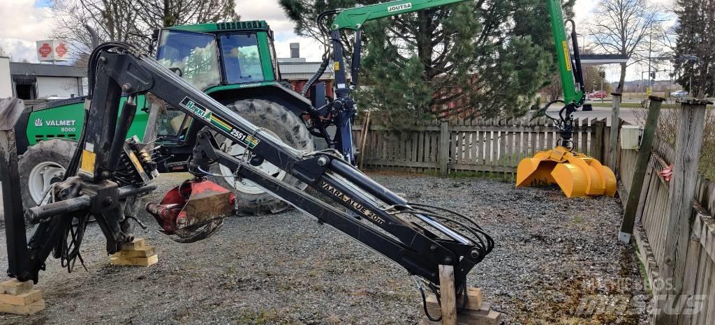 Hakki 2551 Knuckleboom loaders