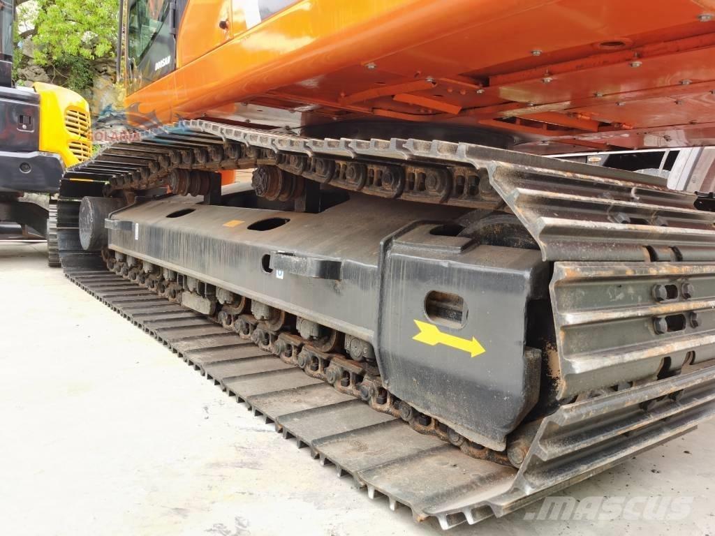 Doosan DX 225 LC Crawler excavators