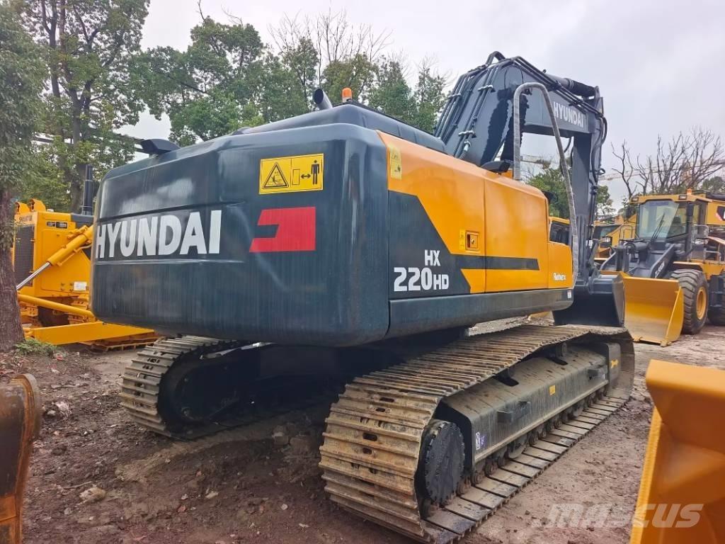 Hyundai HX220HD Crawler excavators