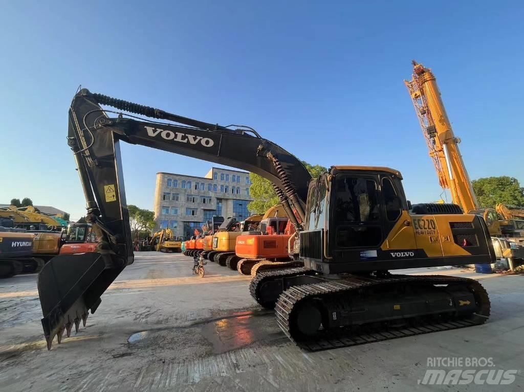 Volvo EC 220 D Crawler excavators