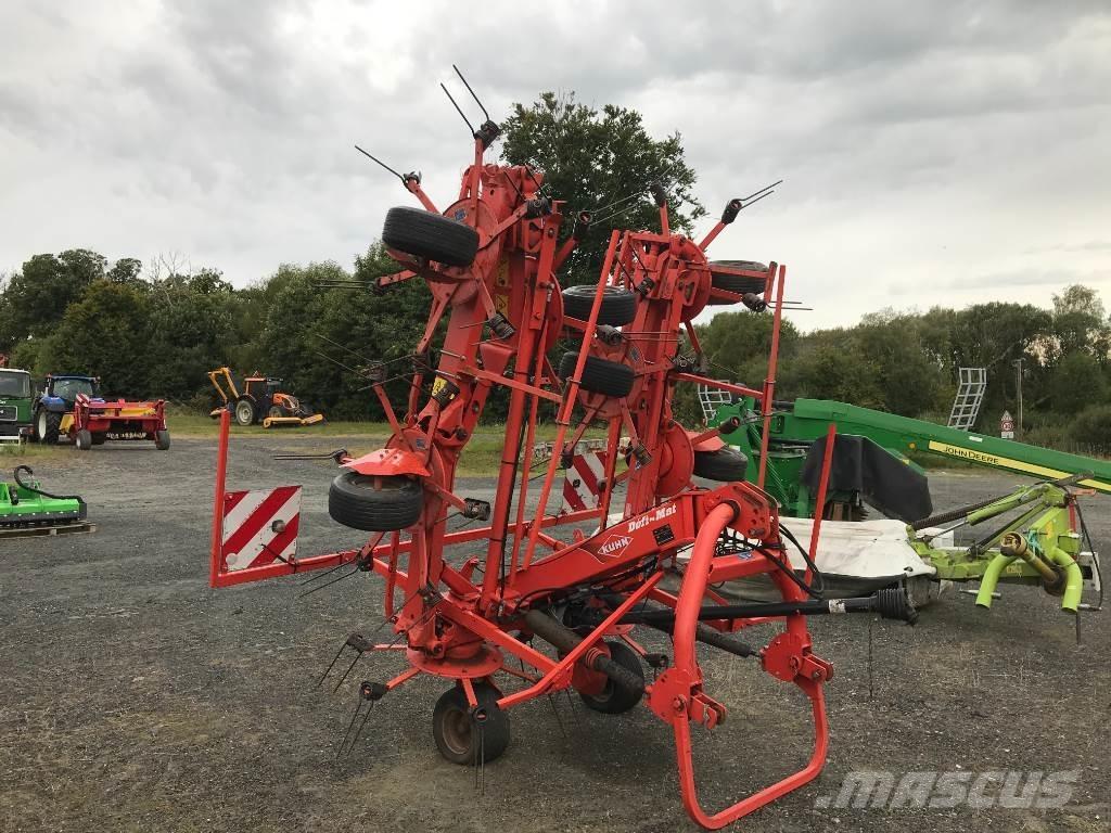 Kuhn GF 8702 Rakes and tedders