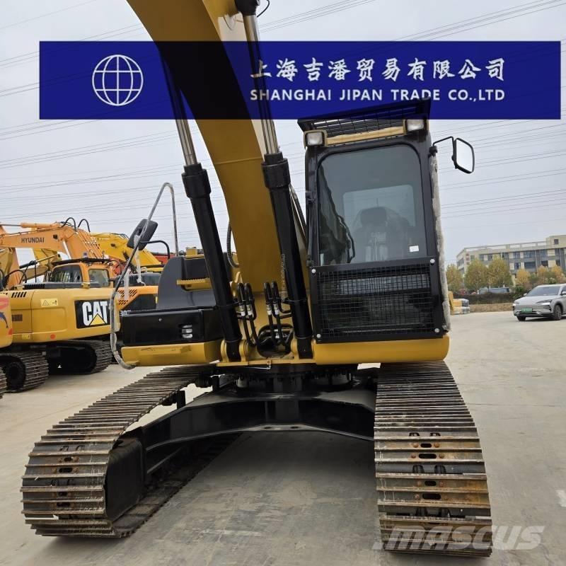 CAT 326 Crawler excavators
