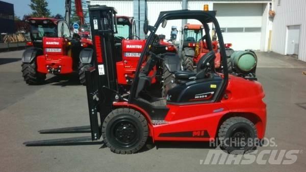 Manitou MI30G ST5 Rough terrain truck