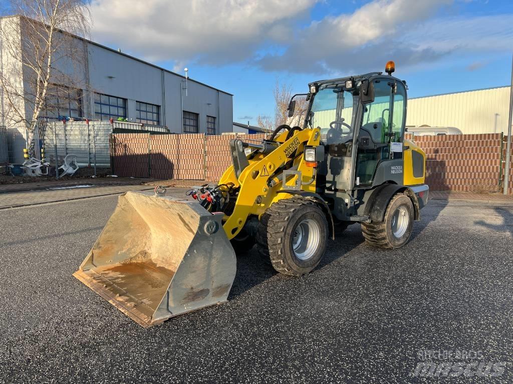 Wacker Neuson WL 32 Wheel loaders