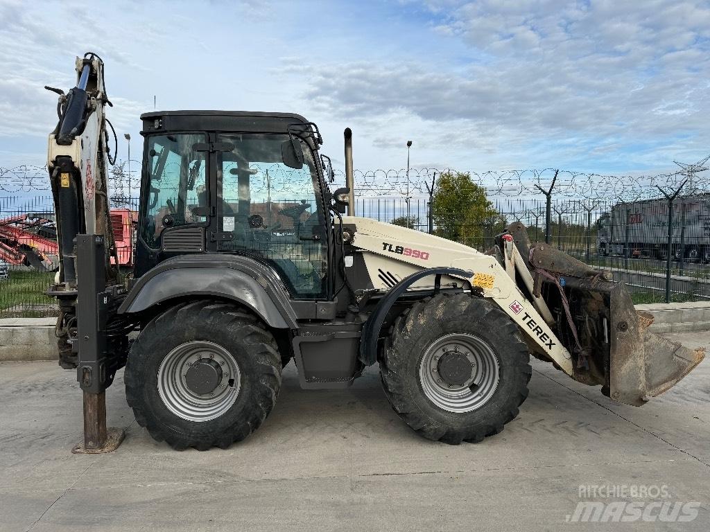 Terex TLB 990 TLB's